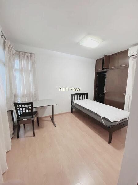 50 STRATHMORE AVENUE photo 5