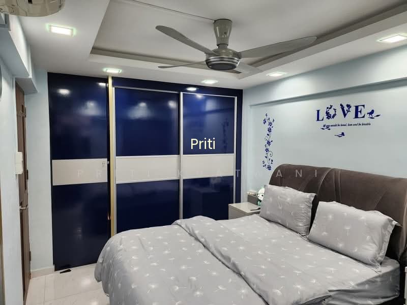 241 JURONG EAST STREET 24 photo 2