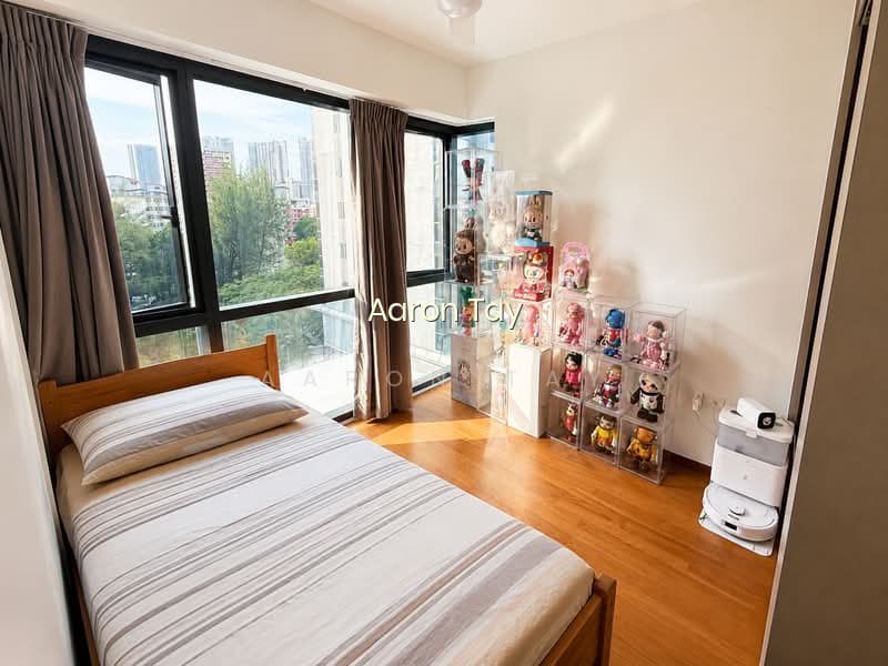 STIRLING RESIDENCES photo 4