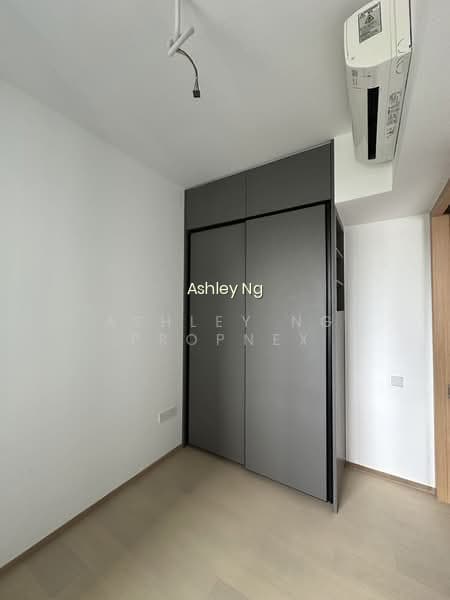 ONE HOLLAND VILLAGE RESIDENCES photo 2