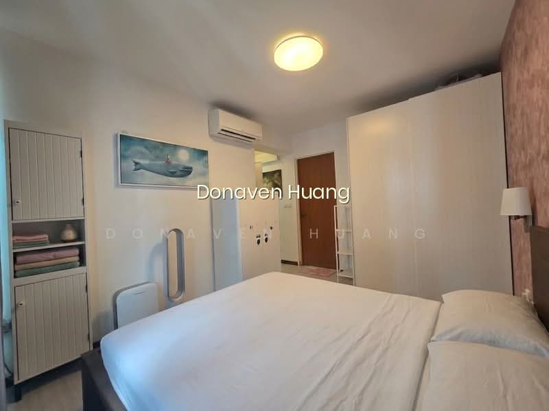 115B CANBERRA WALK photo 4