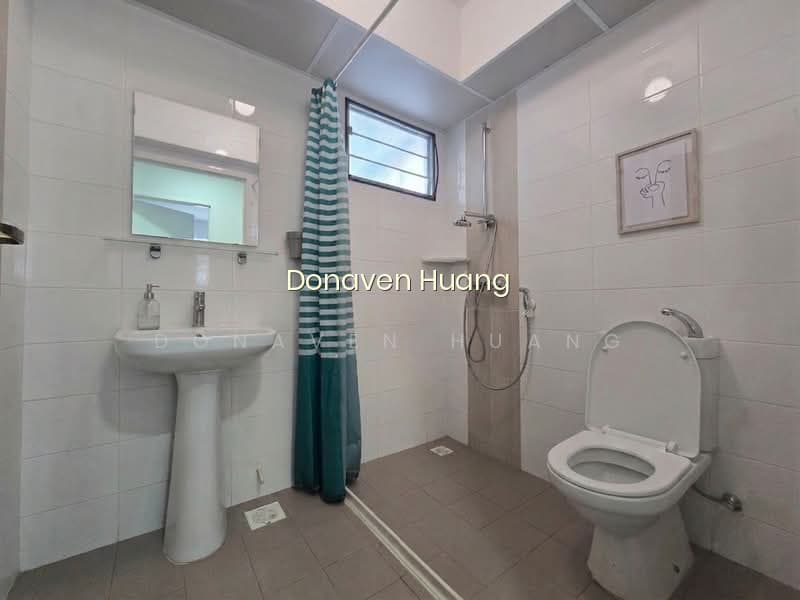 115B CANBERRA WALK photo 6