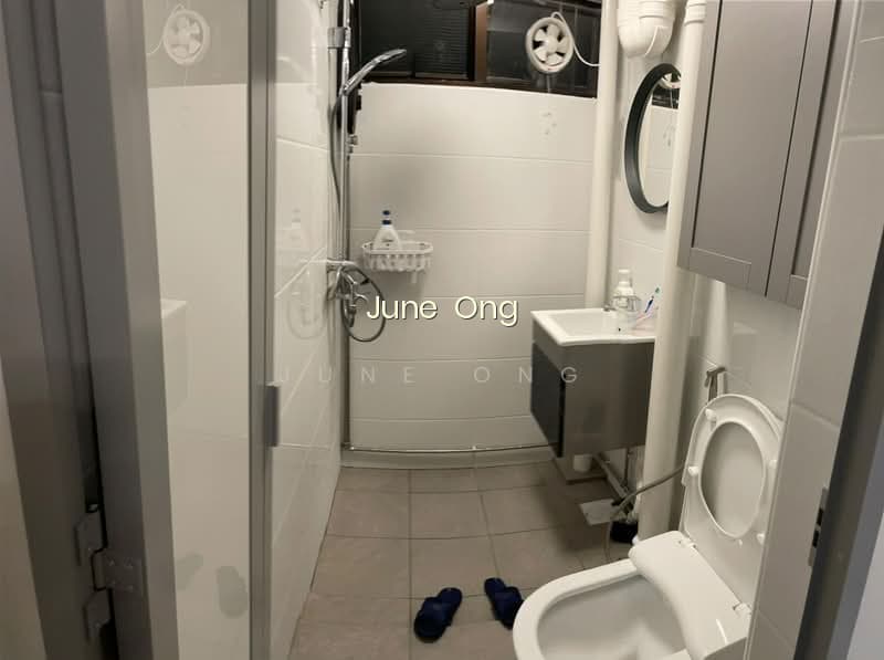 45 TELOK BLANGAH DRIVE image 1 of 10