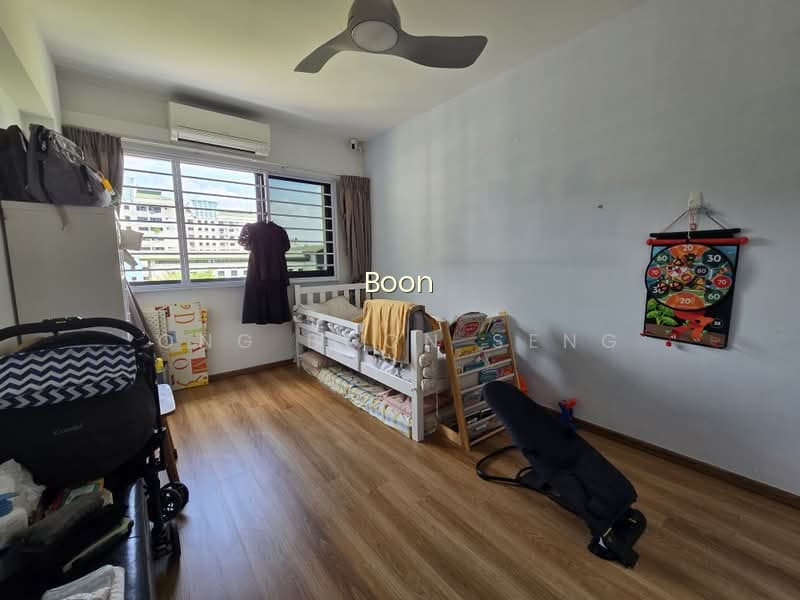 932 YISHUN CENTRAL 1 image 1 of 9