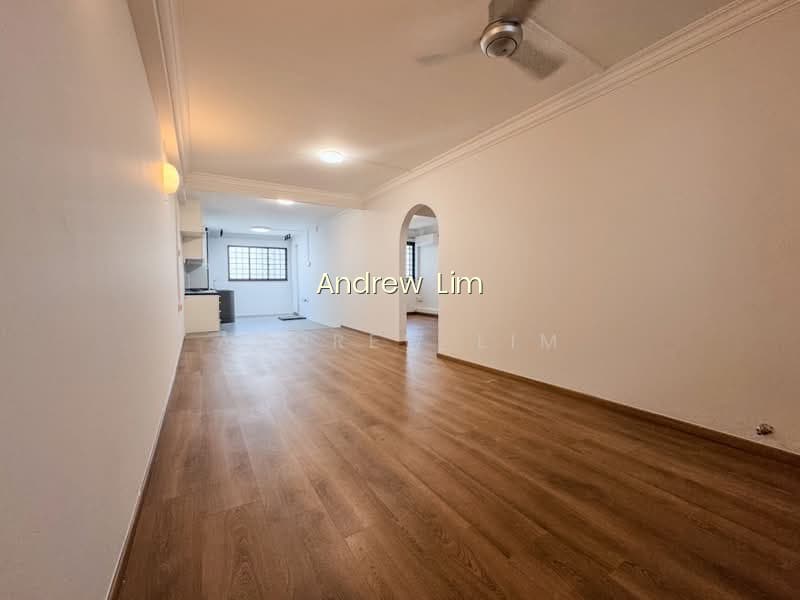313 BUKIT BATOK STREET 32 image 1 of 8