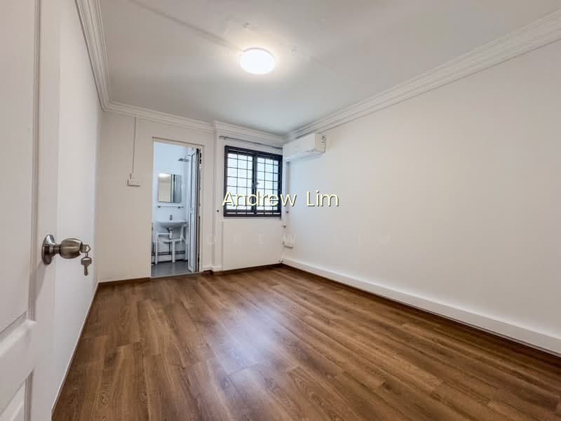 313 BUKIT BATOK STREET 32 photo 4