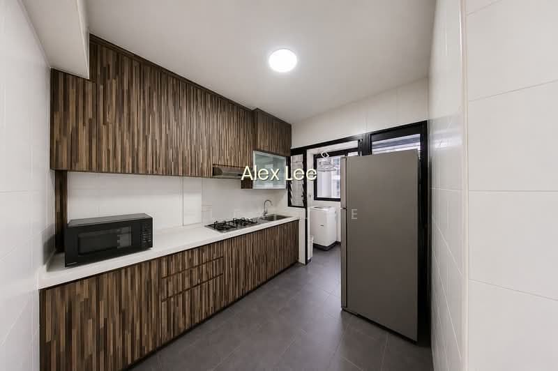 258B PUNGGOL FIELD photo 5