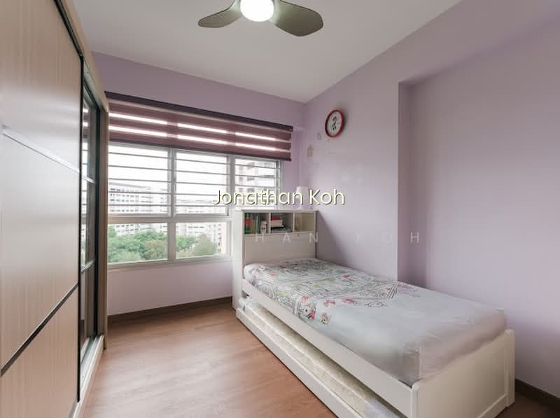 876C TAMPINES AVENUE 8 photo 4