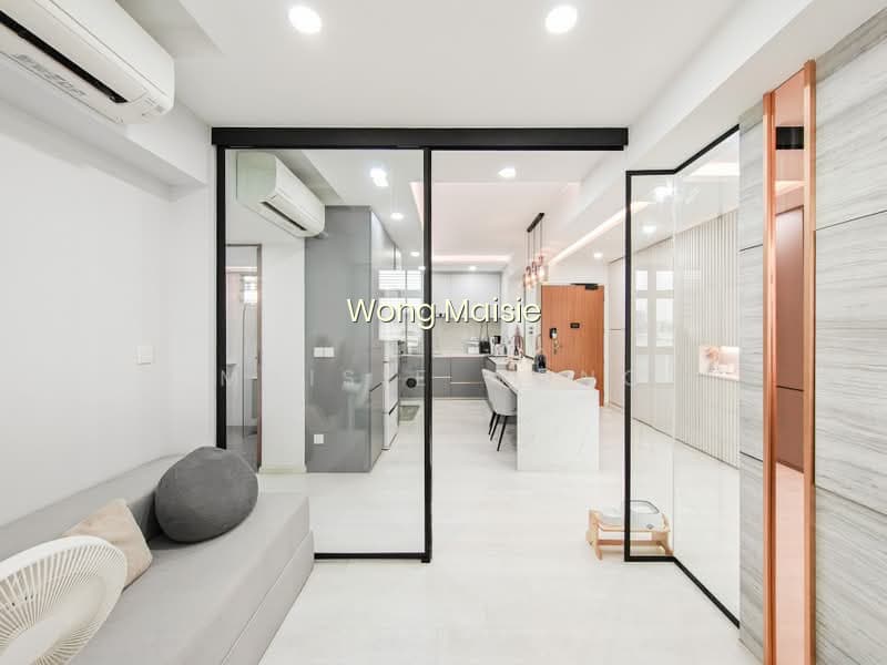 618A TAMPINES STREET 61 image 1 of 7