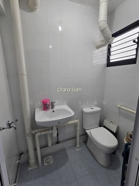 578 ANG MO KIO AVENUE 10 photo 2