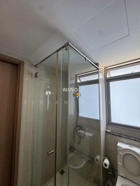 Q BAY RESIDENCES photo 4