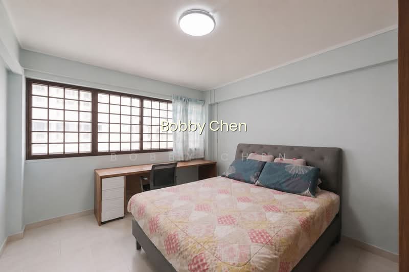 661 YISHUN AVENUE 4 photo 2