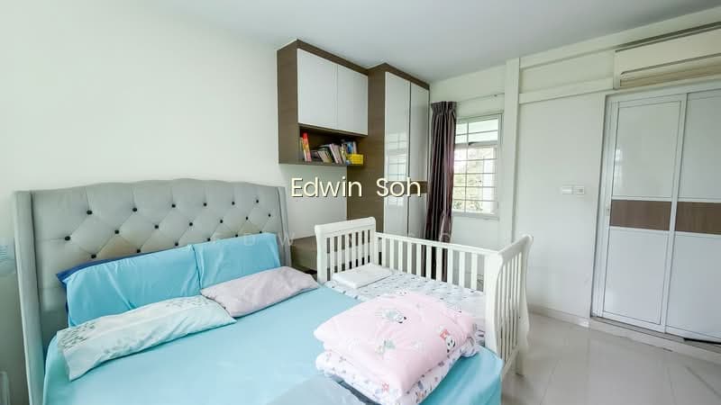 201D PUNGGOL FIELD photo 3