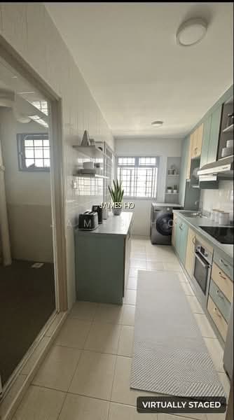64 TEBAN GARDENS ROAD image 1 of 8