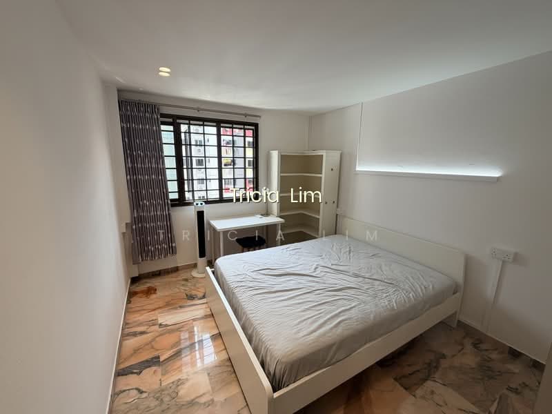 316 BUKIT BATOK STREET 32 image 1 of 10