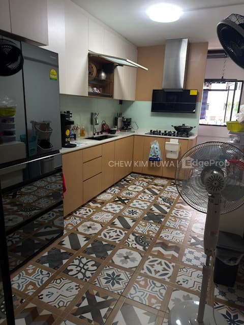 434 JURONG WEST STREET 42 photo 4