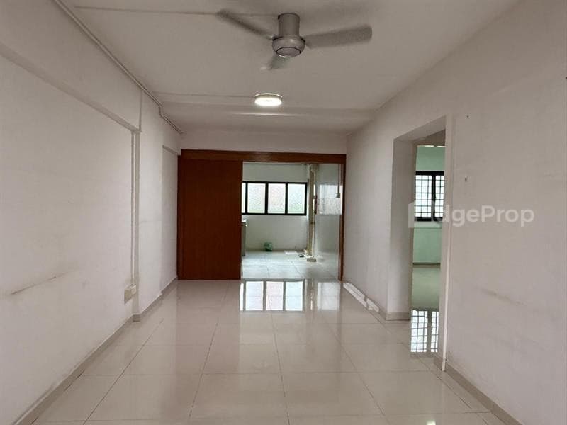 223 ANG MO KIO AVENUE 1 photo 2