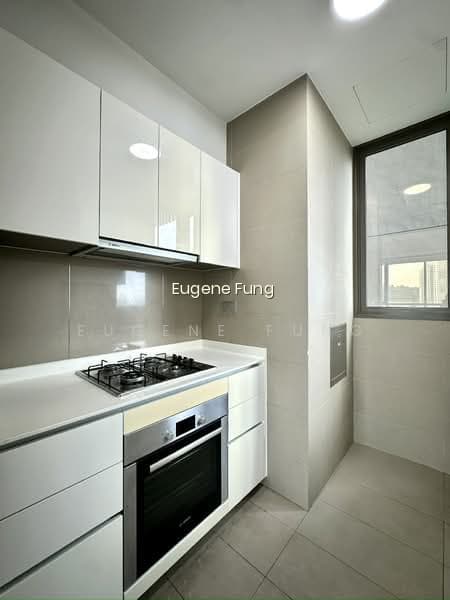 SKYLINE RESIDENCES photo 5