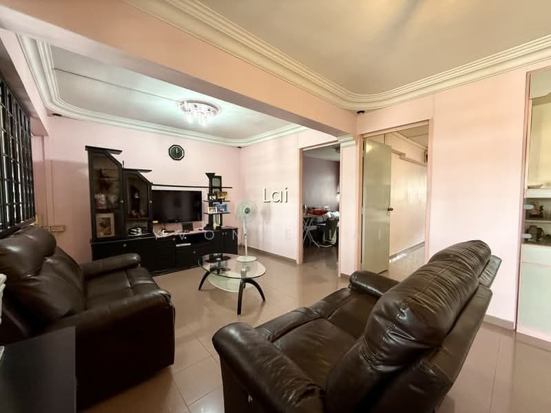 176 ANG MO KIO AVENUE 4 photo 2