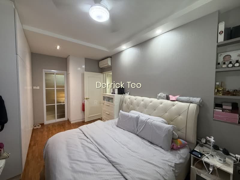 YISHUN EMERALD photo 4