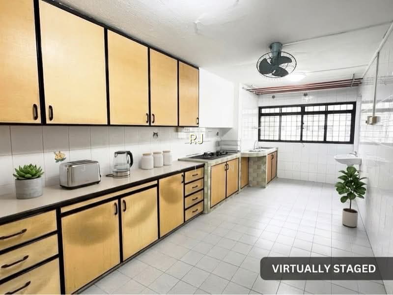 330 ANG MO KIO AVENUE 1 photo 5