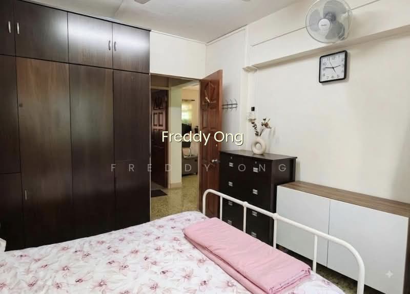 24 MARSILING DRIVE photo 2