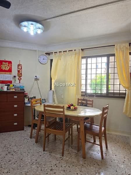 232 YISHUN STREET 21 photo 2