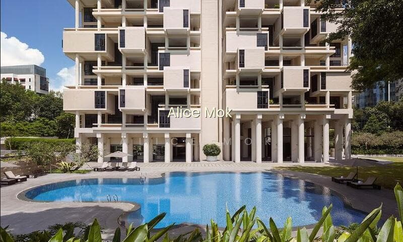 THE COLONNADE photo 4