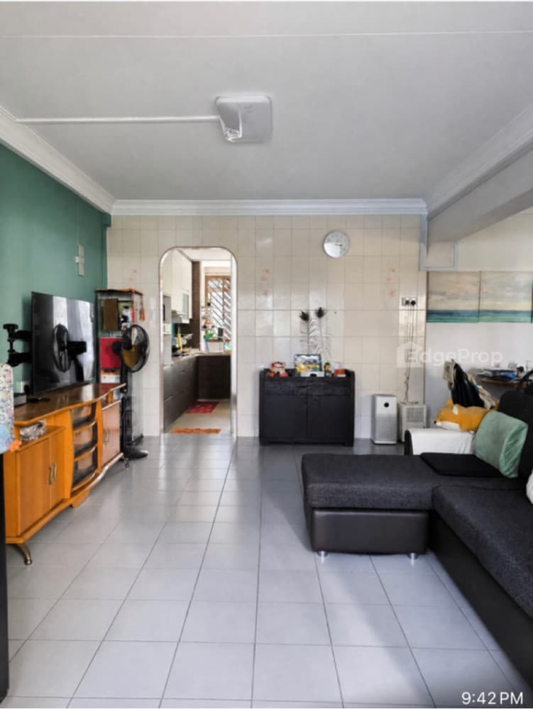472 PASIR RIS DRIVE 6 photo 3