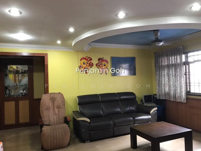 369 TAMPINES STREET 34 photo 3
