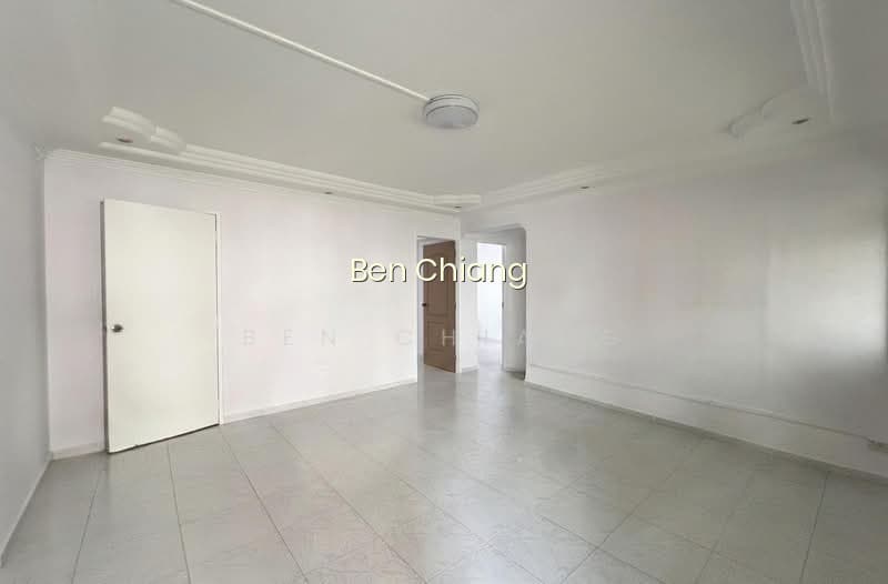 316 TAMPINES STREET 33 photo 2