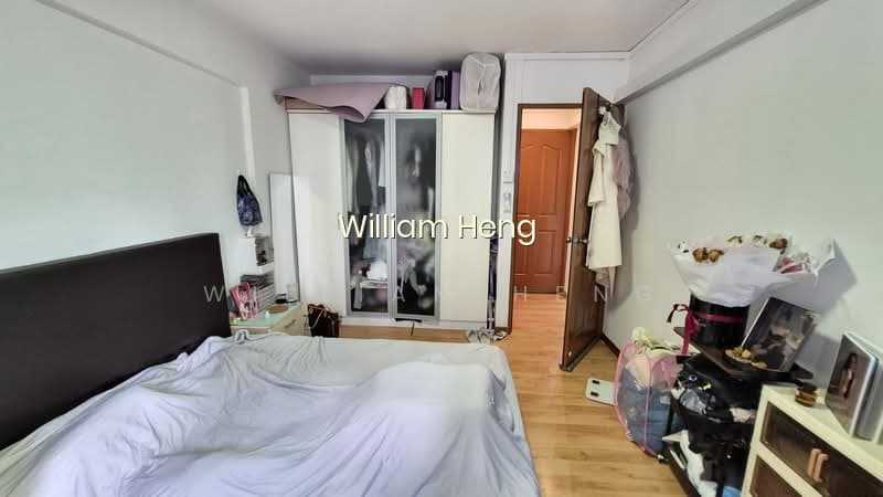 330 SERANGOON AVENUE 3 photo 2