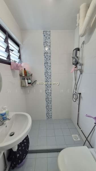 330 SERANGOON AVENUE 3 photo 3