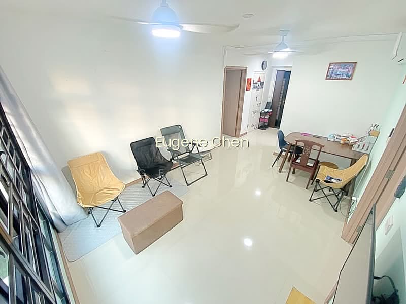 419D NORTHSHORE DRIVE image 1 of 8