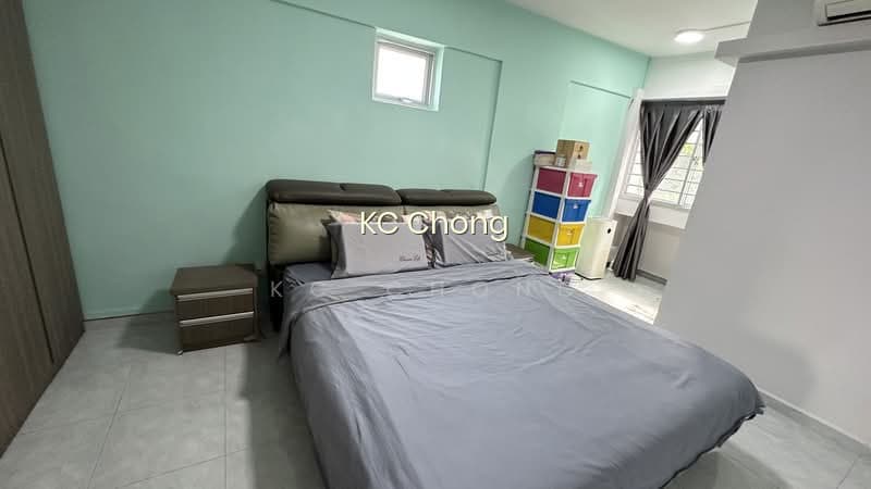 816 JURONG WEST STREET 81 photo 2