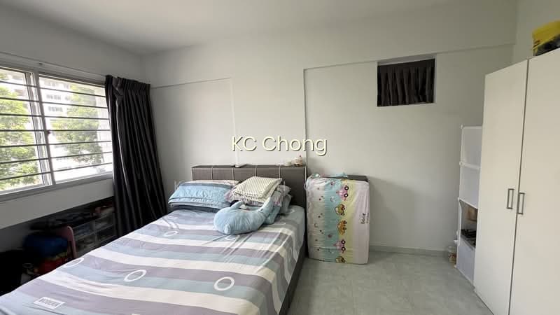 816 JURONG WEST STREET 81 photo 3