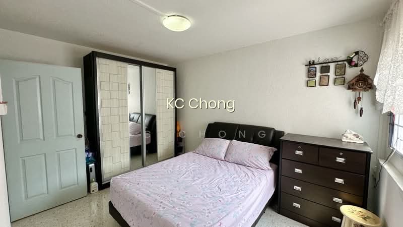 489 JURONG WEST AVENUE 1 image 1 of 10