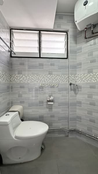 241 JURONG EAST STREET 24 photo 4