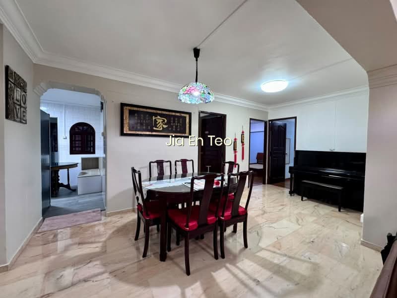 329 TAMPINES STREET 32 photo 6