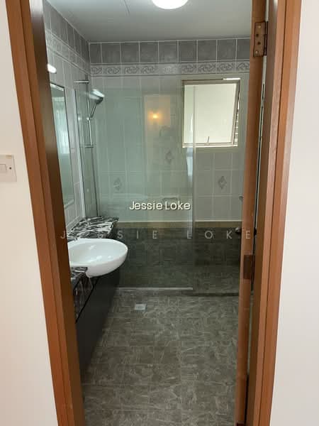 PARBURY HILL CONDOMINIUM photo 3