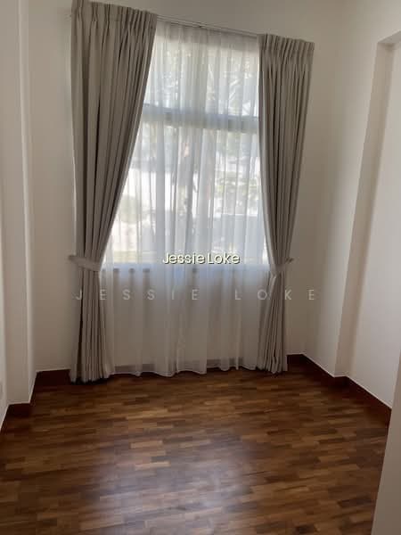 PARBURY HILL CONDOMINIUM photo 5