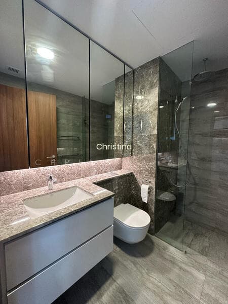 FOURTH AVENUE RESIDENCES photo 3
