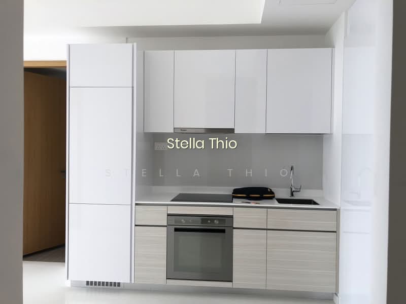 TRE RESIDENCES image 1 of 10