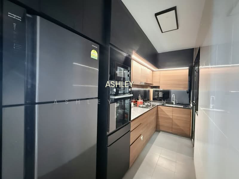 417A FERNVALE LINK image 1 of 6