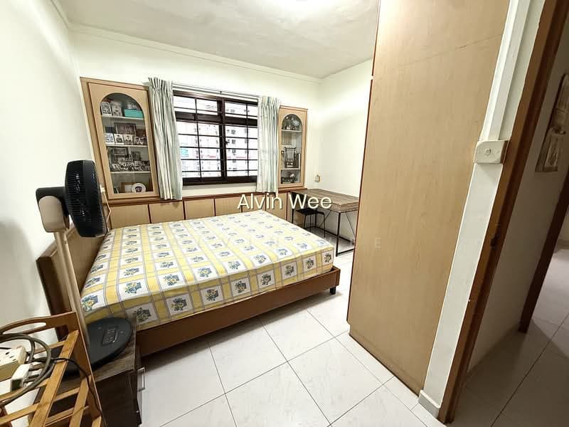 180 LOMPANG ROAD image 1 of 9