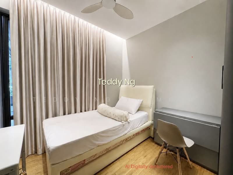 STRATUM photo 5