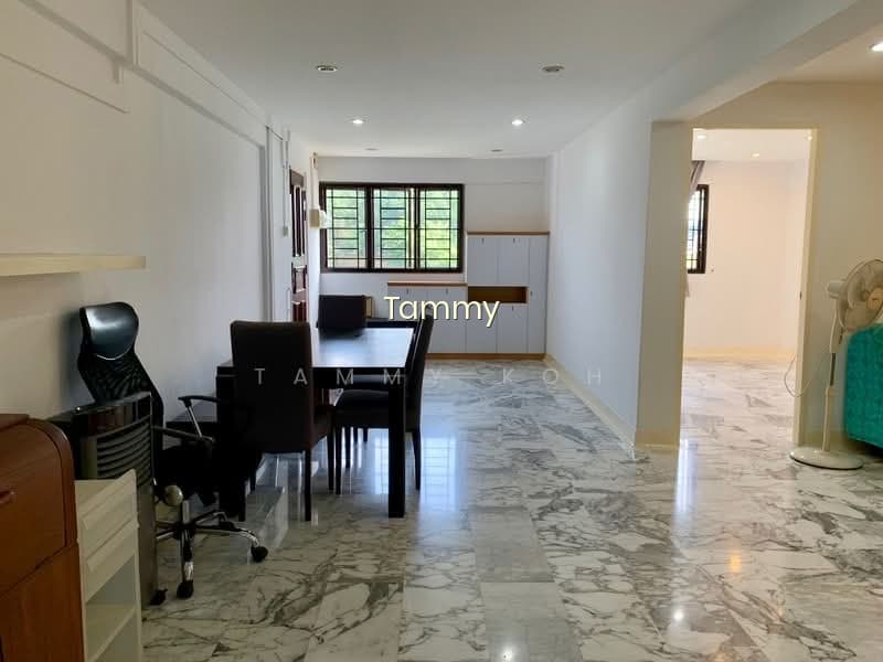 425 ANG MO KIO AVENUE 3 photo 3