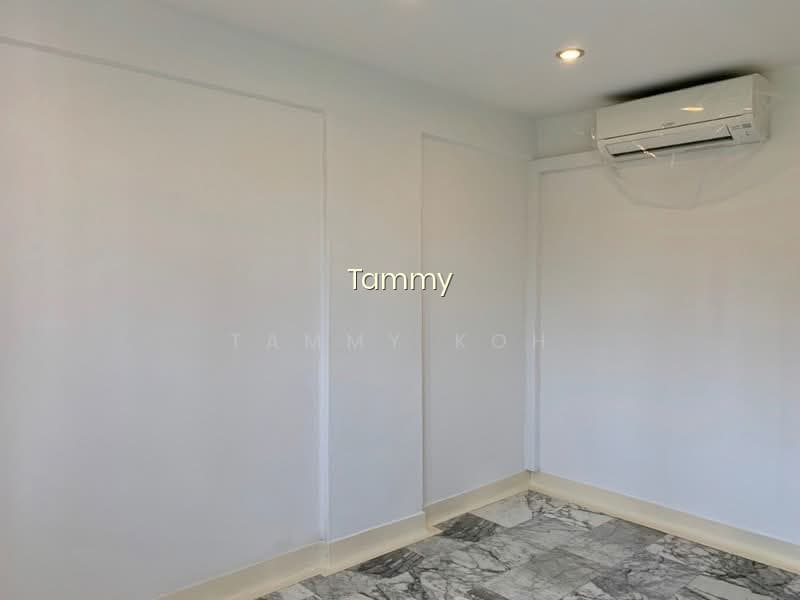 425 ANG MO KIO AVENUE 3 photo 6