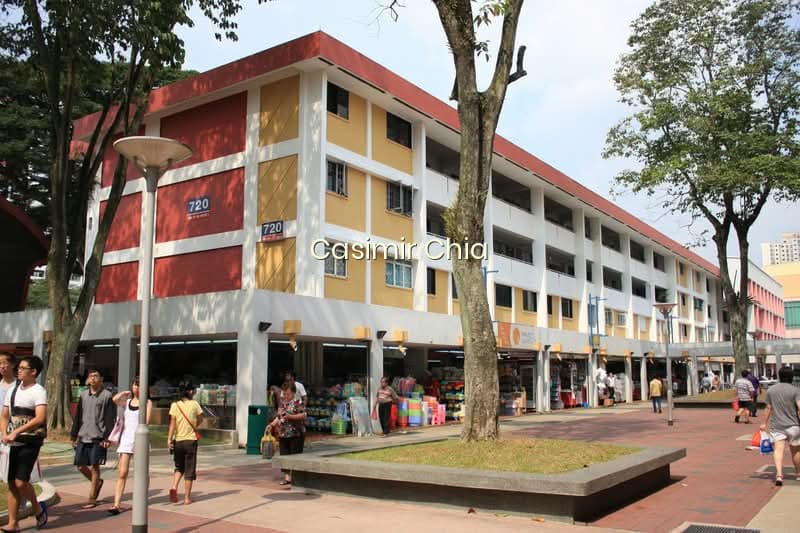 720 ANG MO KIO AVENUE 6 photo 2