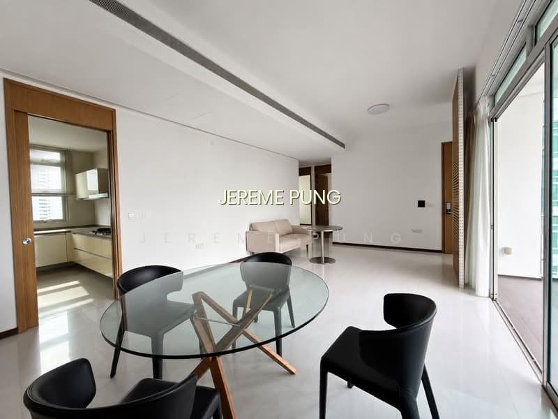 RESIDENCES @ EMERALD HILL